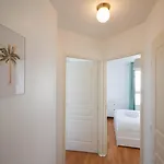 מלון 2ch Elevator, Terrace, Private Parking.