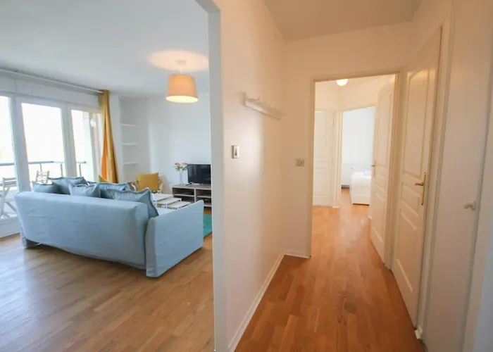 2ch Elevator, Terrace, Private Parking. Hotel *