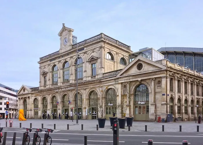 2ch Elevator, Terrace, Private Parking. Hotel *