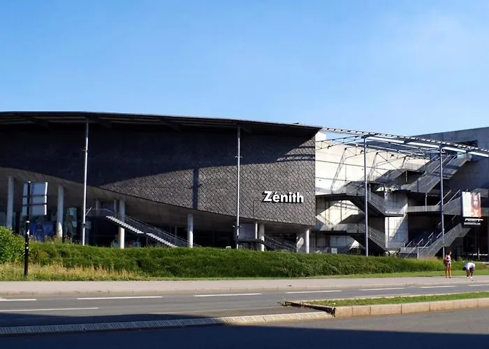 2ch Elevator, Terrace, Private Parking. Lille